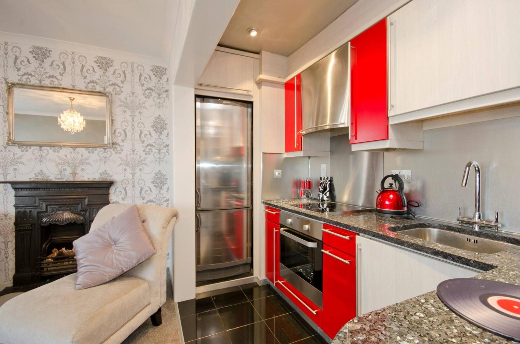 Seaview Regency Apartment With Private Parking ブライトン エクステリア 写真