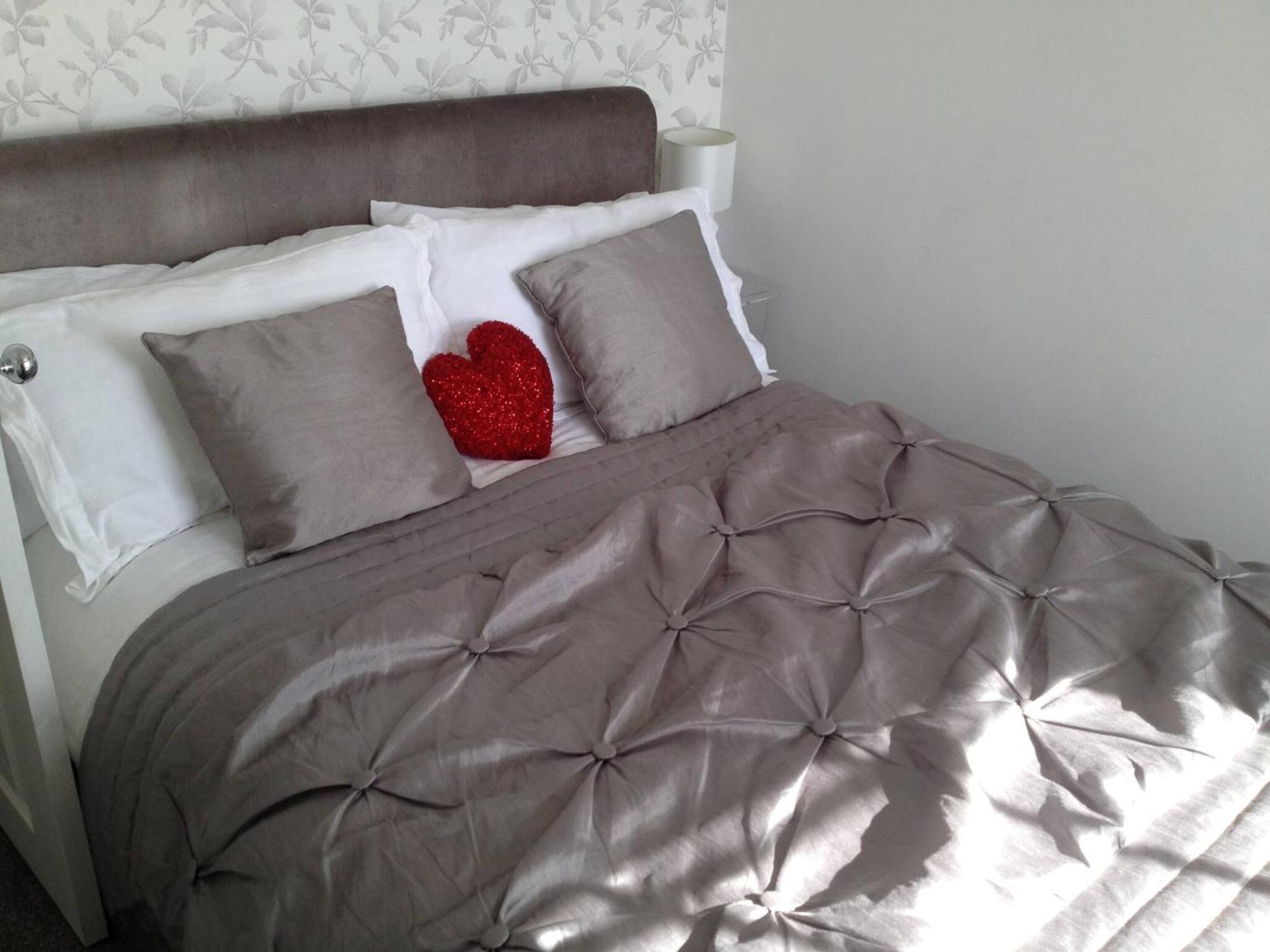Seaview Regency Apartment With Private Parking ブライトン エクステリア 写真